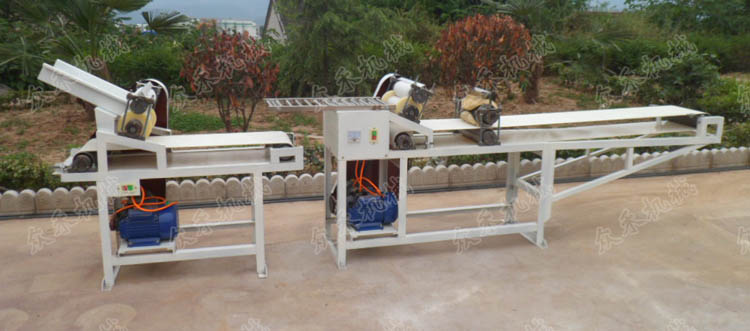 價(jià)格實(shí)惠的搟面皮機(jī)多少錢一臺(tái)普通仿手工搟面皮機(jī)角鐵款