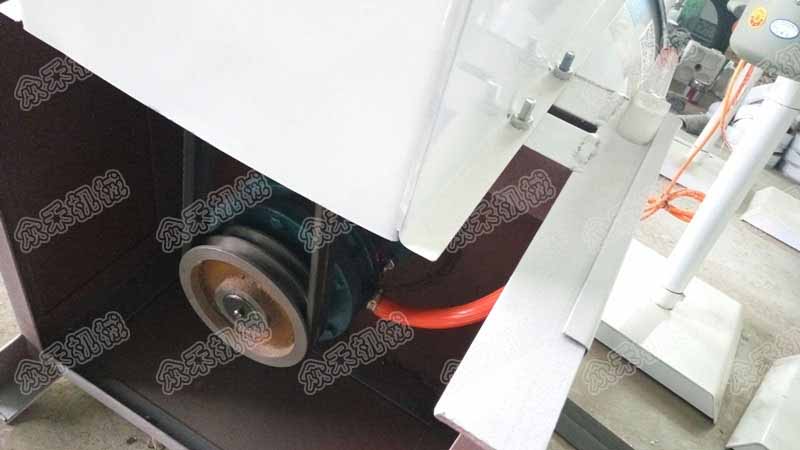 面皮洗面機使用壽命怎樣提高檢查電機及皮帶