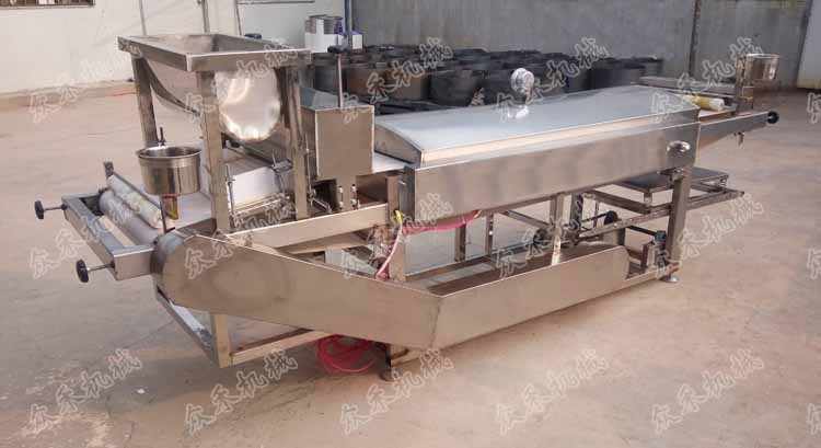 120型數(shù)控面皮機(jī)